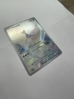 Pokemon Cresselia 071/064 Sv: Shrouded Fable Illustration Rare Holo Card NM - Image 2