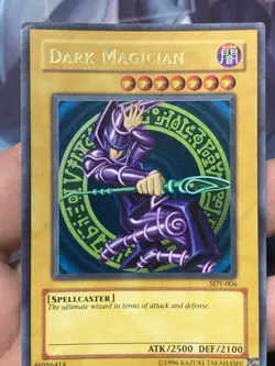 Yugi Dark Magician SDY-006 Starter Deck Unlimited Ultra Rare - Image 1