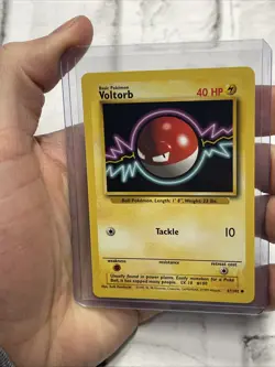 Pokemon TCG Voltorb Base Set 67/102 Regular Unlimited Common Card Vintage Vtg NM - Image 1