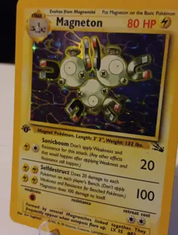 Pokemon TCG Magneton 1st Edition Holographic Fossil Set 11/62 - Image 4