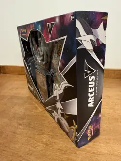 POKEMON ARCEUS V FIGURE COLLECTION BOX 4 BOOSTER PACKS + PROMOS Cosmic Eclipse - Image 3