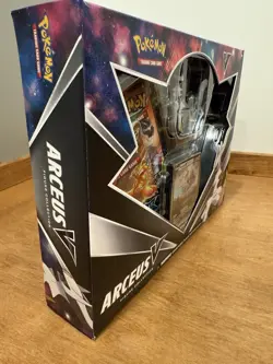 POKEMON ARCEUS V FIGURE COLLECTION BOX 4 BOOSTER PACKS + PROMOS Cosmic Eclipse - Image 4