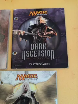 MTG PLAYER’S GUIDE AVACYN RESTORED DARK ASCENSION INNISTRAD LOT OF 3 - Image 3