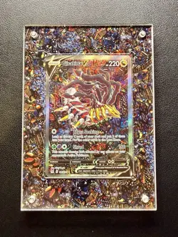 Giratina V (Alternate Full Art) 186/196 Pokemon Lost Origin English NM + Display - Image 3