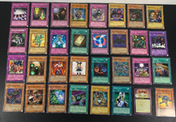Yu-Gi-Oh! Card Vintage Bundle 1996 English and Japanese cards 305 cards rare - Image 1