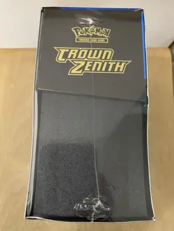 Pokemon TCG Sword & Shield CROWN ZENITH Elite Trainer Box ETB NEW/Factory Sealed - Image 5