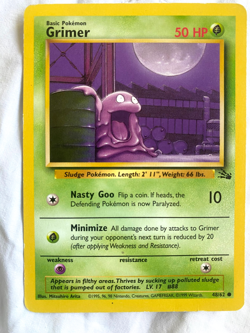 Lot of vintage Holo and non-Holo Pokemon cards - Image 5
