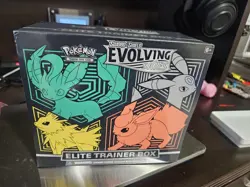 Pokemon TCG - Evolving Skies Elite Trainer Box (Umbreon Leafeon Jolteon Flareon) - Image 1