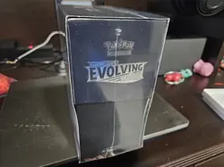 Pokemon TCG - Evolving Skies Elite Trainer Box (Umbreon Leafeon Jolteon Flareon) - Image 3