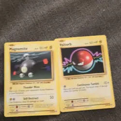 Pokemon TCG Base Set Magnemite 27/102, Voltorb 67/102 Lot - 2 Cards - Image 1