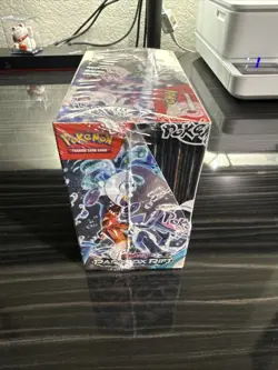 Pokemon TCG: Scarlet & Violet - Paradox Rift Booster Box - 36 Packs 820650863998 - Image 3