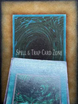 Yugioh Giant Trunade MRL-048 Super Rare Original Print MP - Image 2