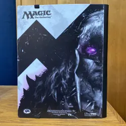 Magic The Gathering Ultra Pro 20 Page Binder USED 2013. - Image 2