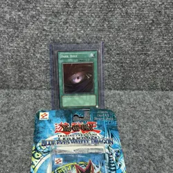 Yugioh Legend of Blue Eyes White Dragon Blister Pack RARE C1996 - OPENED PACK! 728192490040 - Image 2