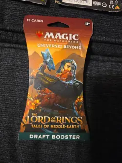 Magic The Gathering The Lord Of The Rings lot 3 Middle-Earth Draft Booster - Image 3
