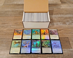 Lot of 500 Common/Uncommon + 10 Foil Magic: The Gathering Cards w/ Storage Box - Image 1