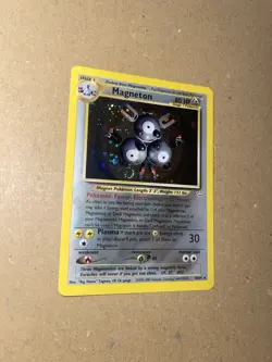 Magneton 10/64 HOLO Rare Neo Revelation WOTC Vintage Pokemon Card - Image 3