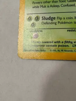 Pokemon TCG Muk Holo Rare Card 13/62 Fossil 1999 - Image 2