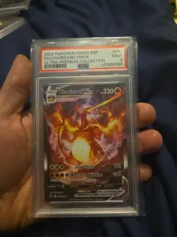 2022 POKEMON SWSH BLACK STAR PROMO #261 FULL ART/CHARIZARD VMAX PSA 9 - Image 2