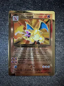 CHARIZARD / DRACAUFEU GOLD - POKEMON 4/102 CELEBRATIONS 25 ANS PROMO MINT ! - Image 1