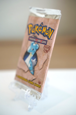 Pokemon TCG 1999 1st Edition Fossil Booster Pack Lapras Art WOTC Sealed Vintage - Image 3