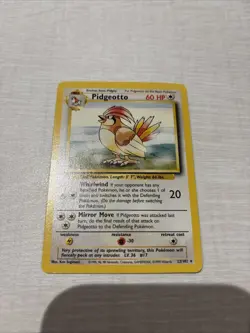Pokemon TCG Pidgeotto 22/102 Base Set Non-Holo Rare Card 1999 - Image 1