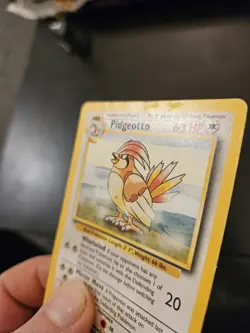 Pokemon TCG Pidgeotto 22/102 Base Set Non-Holo Rare Card 1999 - Image 4