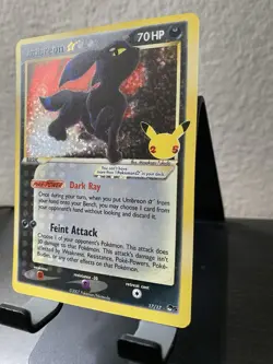 Umbreon Celebrations Classic Collection Holo Pokemon Card 17/17 - Image 3