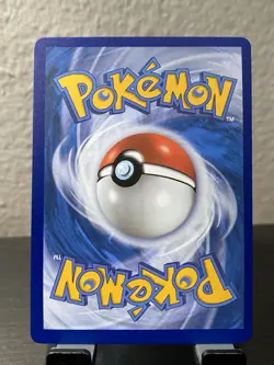 Umbreon Celebrations Classic Collection Holo Pokemon Card 17/17 - Image 5