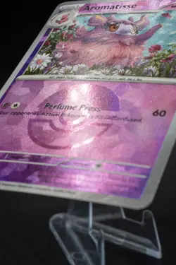 Pokemon Aromatisse 039/131 Sv: Prismatic Evolutions Poke Ball Holo TCG Card NM++ - Image 3