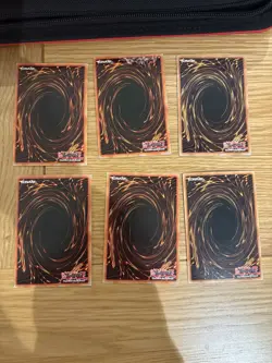 Yu-Gi-Oh TCG Holo Bundle 9 Cards - Dark Magician, Black Luster Soldier & Others - Image 4