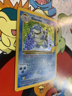 Blastoise ⭐ 2/102 Holo Celebrations: Classic Collection Pokemon NM - Image 2