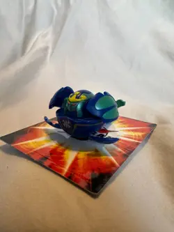 Bakugan Battle Brawlers Aquos Sirenoid B2 640G Classic Rare W/Card - Image 4