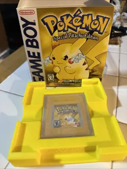 Pokemon Pikachu Yellow Edition Game Boy with Box and No Manual (Dead Battery) 45496730895 - Image 3