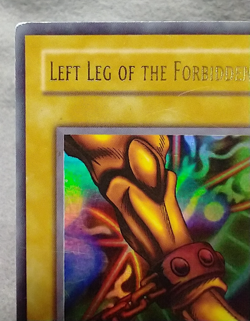 Yu-Gi-Oh! - Left Leg Of The Forbidden One - Ultra Rare / Holo - LOB-121 #Feb10 - Image 2