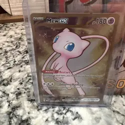 Pokemon TCG Gold Mew EX Scarlet & Violet 151 Card 205/165 Mew Metal - Image 2