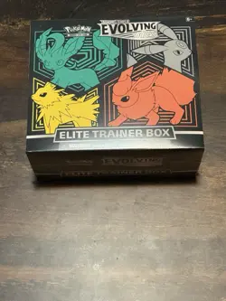 Nintendo Pokemon TCG Sword & Shield Evolving Skies Elite Trainer Box - 8 Packs 820650808944 - Image 1