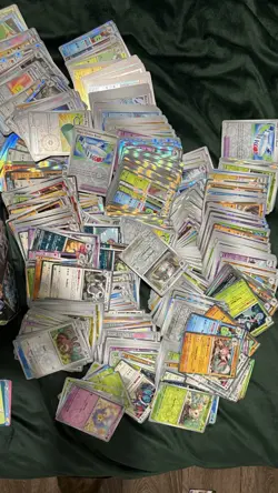 Pokemon TCG Bulk ALL Holo /Reverse Holo 500 + Cards Job LOT 1.3KG S&V Era - Image 4