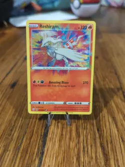 Pokemon TCG Reshiram Shining Fates 017/072 Holo Amazing Rare - Image 1