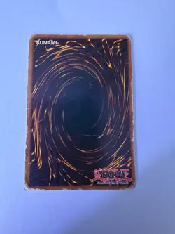 Yugioh - Blue-Eyes White Dragon - Ultra Rare - SDK-001 - Unlimited - HP/Creased - Image 2