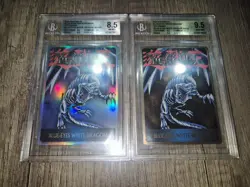 Yu-gi-oh BGS/Beckett phatmojo toy promo silver/gold blue eyes white dragon SET - Image 1