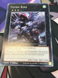 Totem Bird - LED8-EN054 - Rare - 1st Edition - Yugioh - Image 1