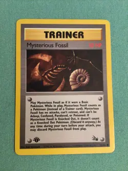 1st Edition Fossil Set Mysterious Fossil 62/62 Pokemon Trainer Card New - Image 1