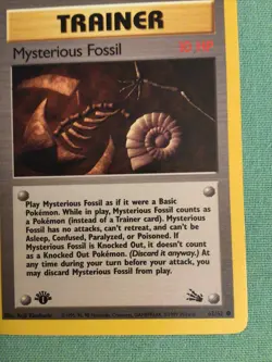 1st Edition Fossil Set Mysterious Fossil 62/62 Pokemon Trainer Card New - Image 5