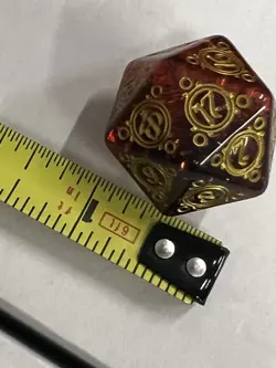 Lord of the Rings MTG Gift Bundle Oversized Red Gold Spindown Dice D20 Die LTR - Image 3