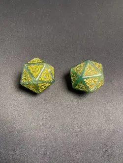 x2 MTG: Magic The Gathering: Lord Of the Rings, Bundle D20 Oversized Dice. - Image 1