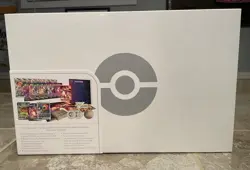 Pokemon TCG Sword & Shield Charizard Ultra Premium Collection Box - Image 2
