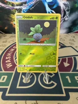 Oddish 6/214 Reverse Holo Sun & Moon Unbroken Bonds Pokemon Card 2019 - Image 1