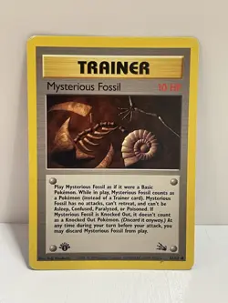 Pokemon WOTC TCG VTG Mysterious Fossil 62/62 Fossil Regular HP - Image 1