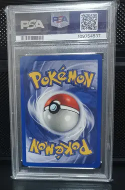 1999 WOTC Articuno Holo Pokemon Card 2/62 Fossil Set PSA 8 Near Mint - Image 2